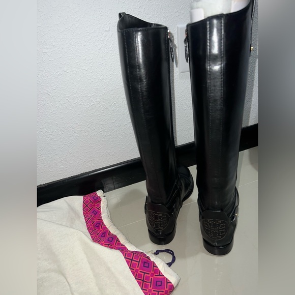 Tory burch boots - Picture 3 of 3